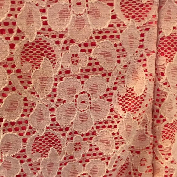 SOLD - White/ pink stylish dress - Picture 4 of 6